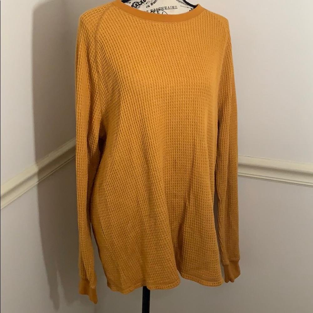 Long sleeve tunic length waffle knit shirt